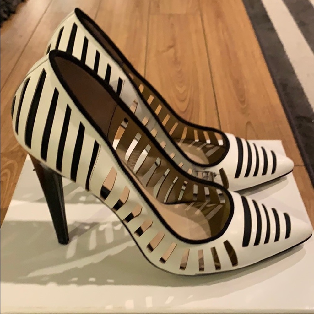 GX by Gwen Stefani Pump
